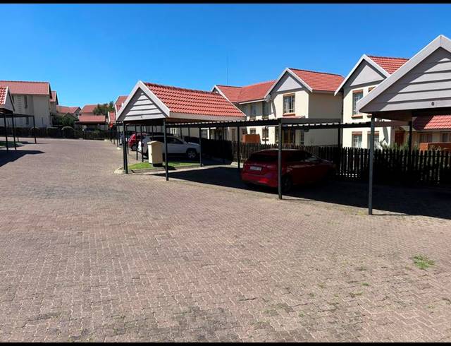 3 BEDROOM PROPERTY TO RENT IN BROOKLANDS LIFESTYLE ESTATE